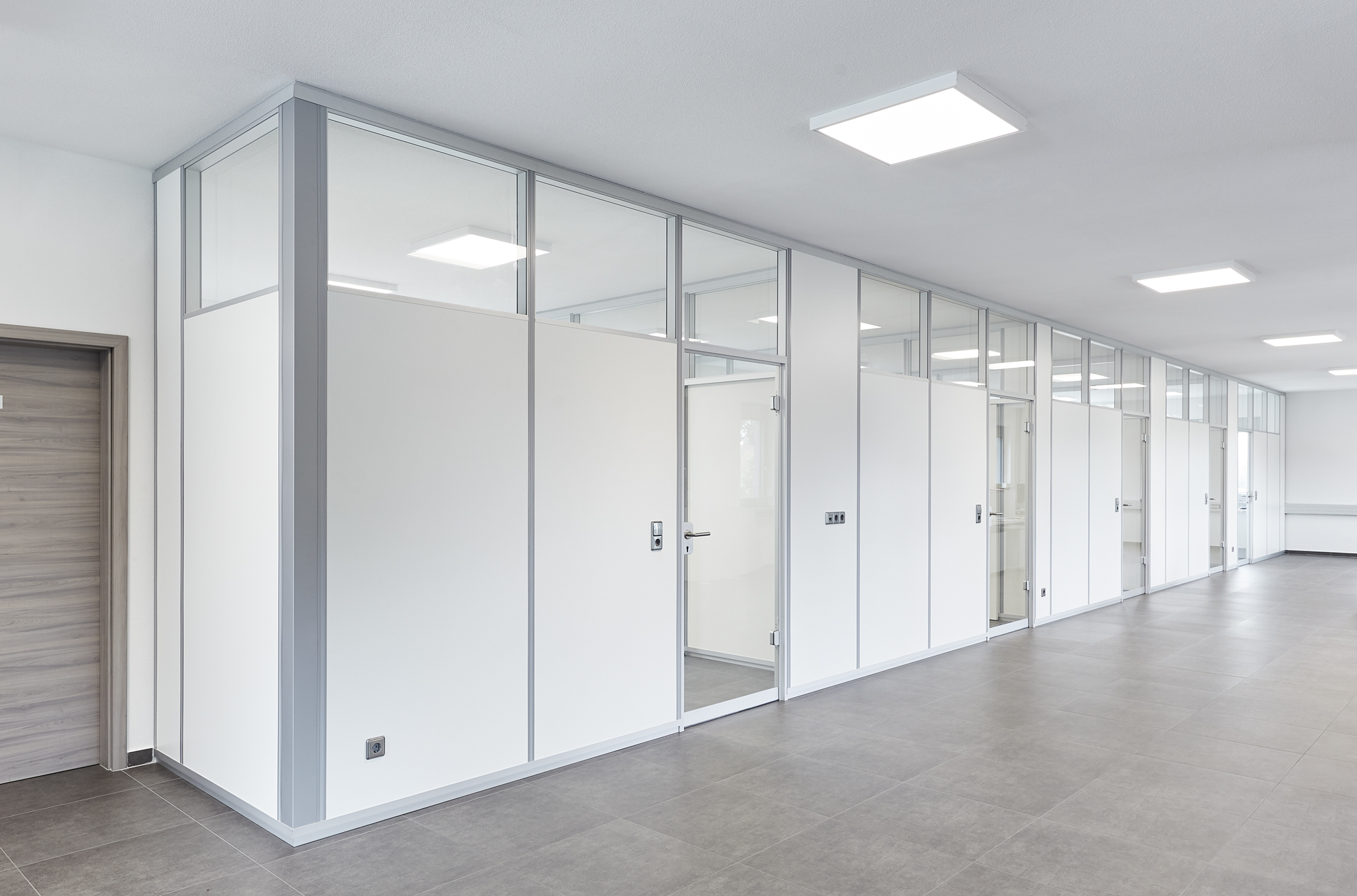 Modul-Trennwandsystem