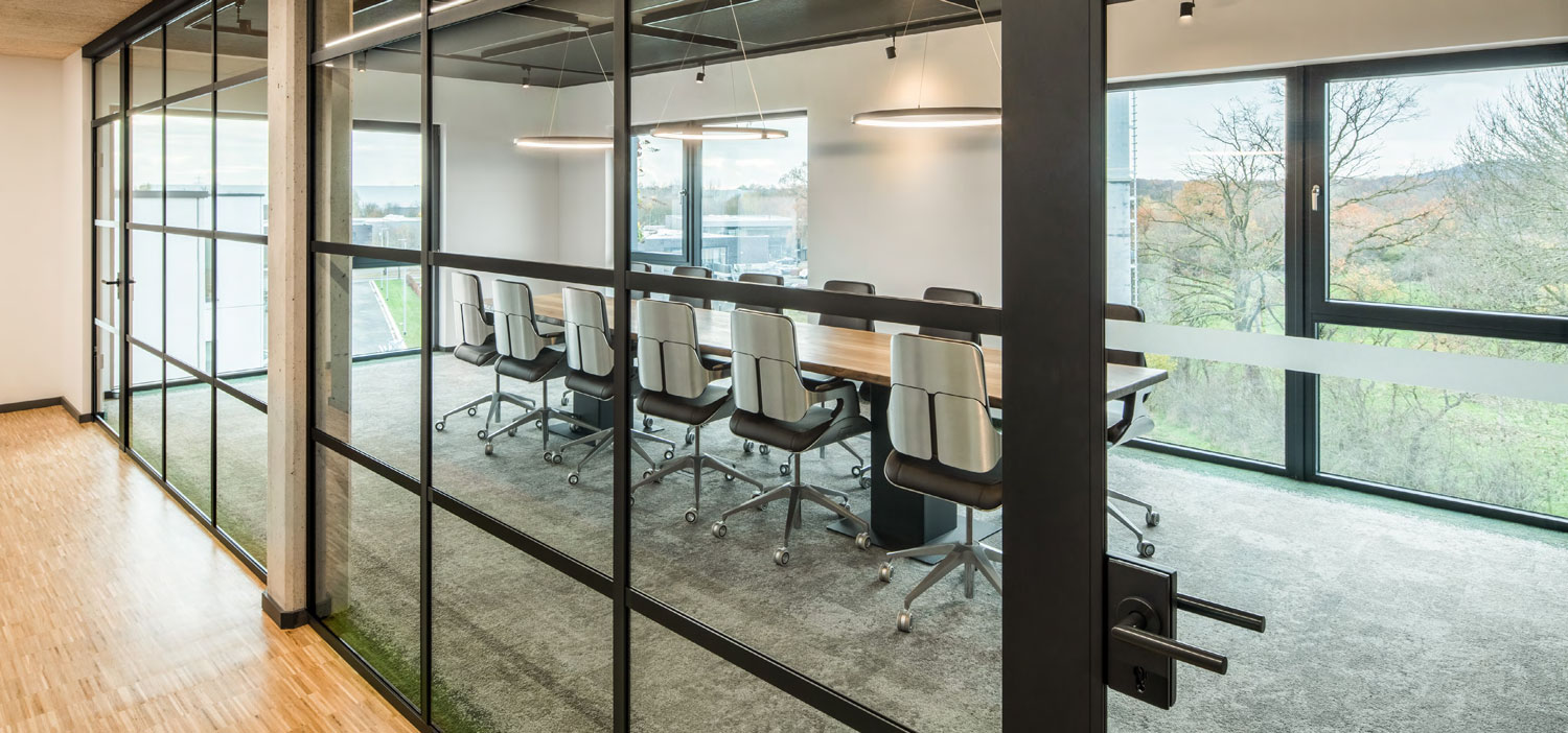 PANglass light Industrielook: Industrial Style fürs Büro PANglass light Industrielook: Industrial Style fürs Büro
