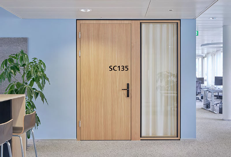 Holz-Trennwandsystem mit Schallschutz Holz-Trennwandsystem mit Schallschutz