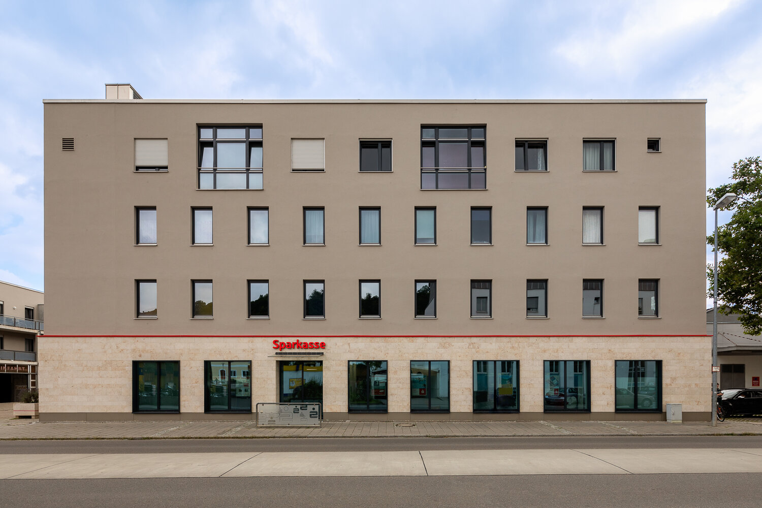 Projekt Sparkasse Gebäude Außenansicht