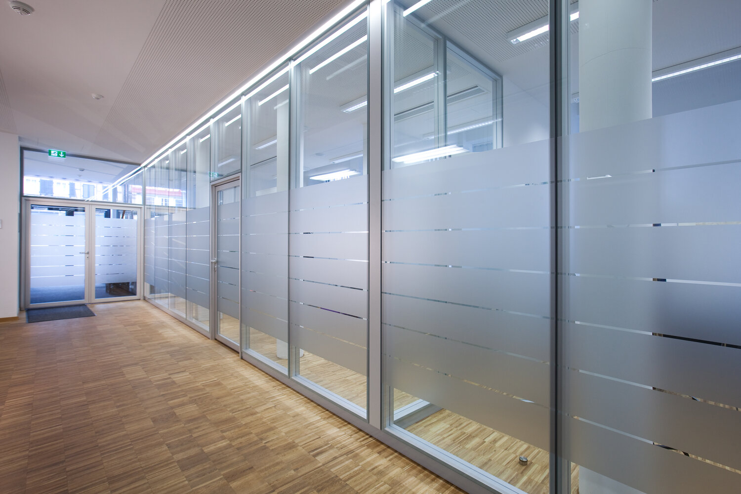 Projekt Musikschule Calw Glastrennwände