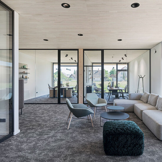 Glas-Trennwandsystem – für maximale Transparenz als Ganzglas-Trennwand.