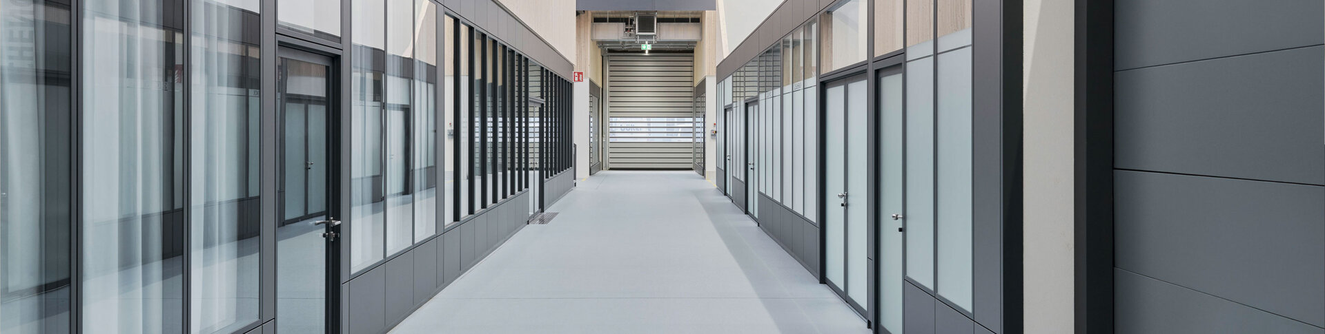 Stützen-/Rahmensystem – für Bestand & flexible Umbauten – schnell anpassbar.